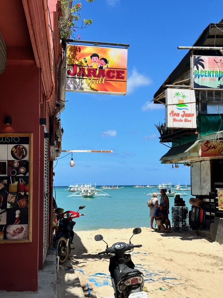 Shopping in Philippines